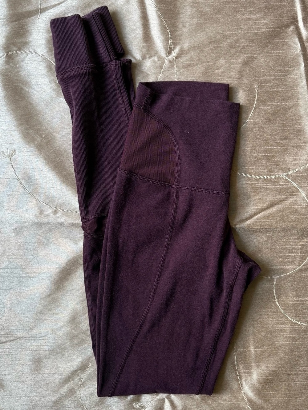 RARE Lululemon Maroon Barre Leggings